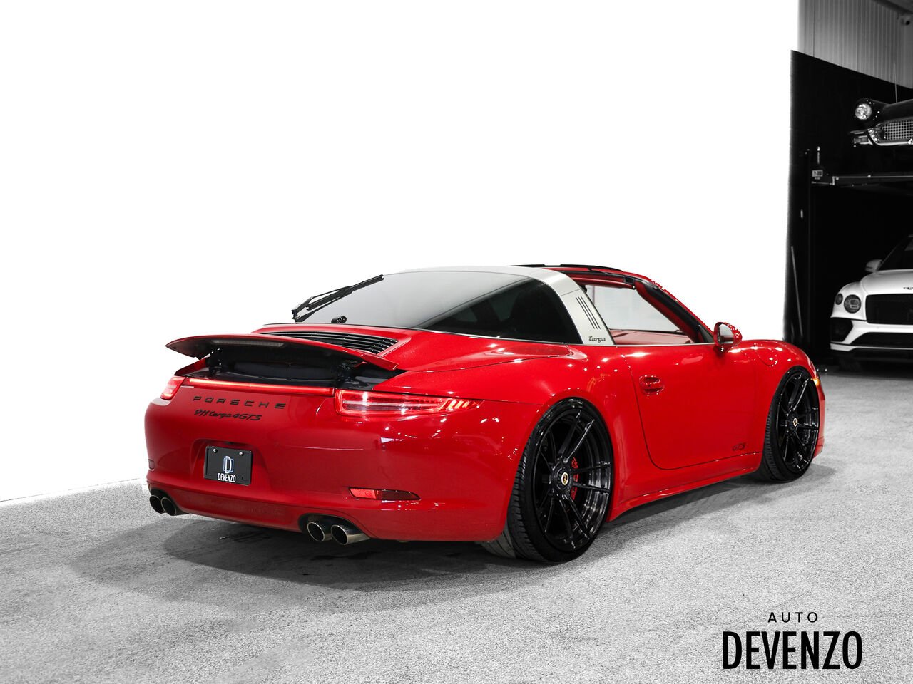 Porsche 911 2016 Rouge Saint-Eustache - photo #2