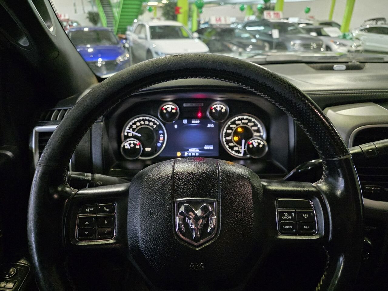 Ram 2500 2018 Blanc Longueuil, - photo #10