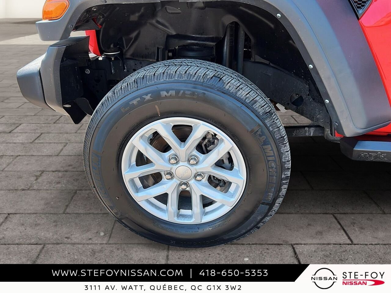 2023 Jeep Wrangler SPORT Red Ste-Foy - photo #6