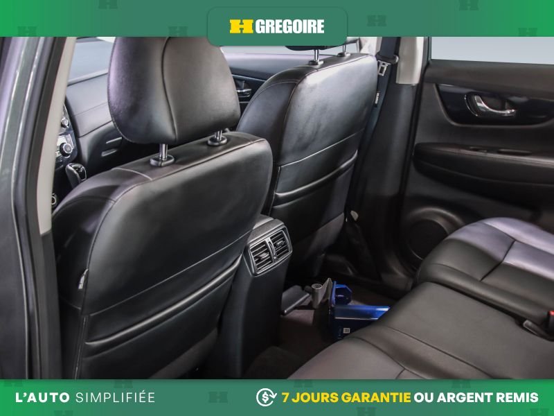 2020 Nissan Rogue Grey Laval - photo #23