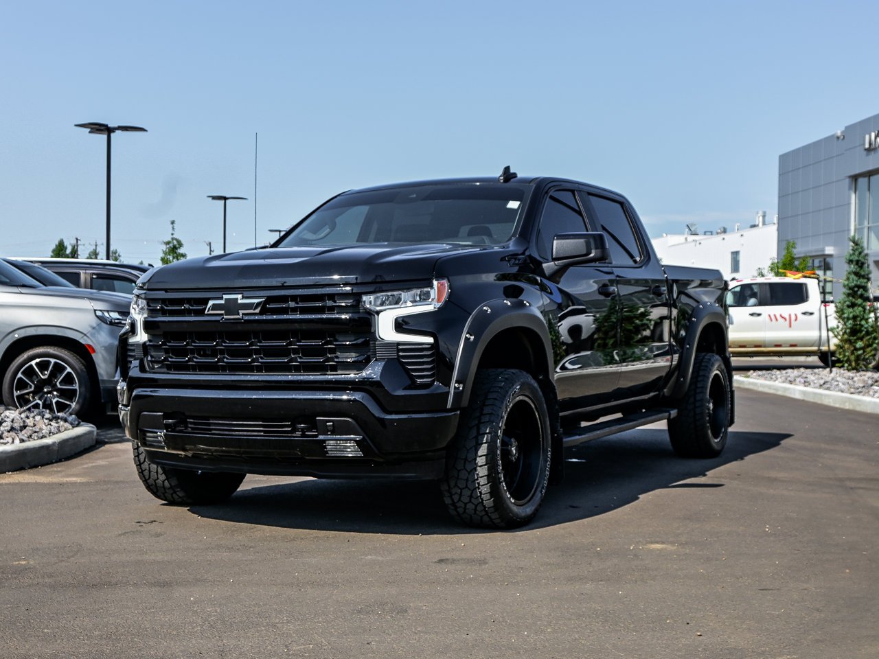 2025 Chevrolet Silverado 1500 4WD Crew Cab 147 RST Black Sherwood Park - photo #3