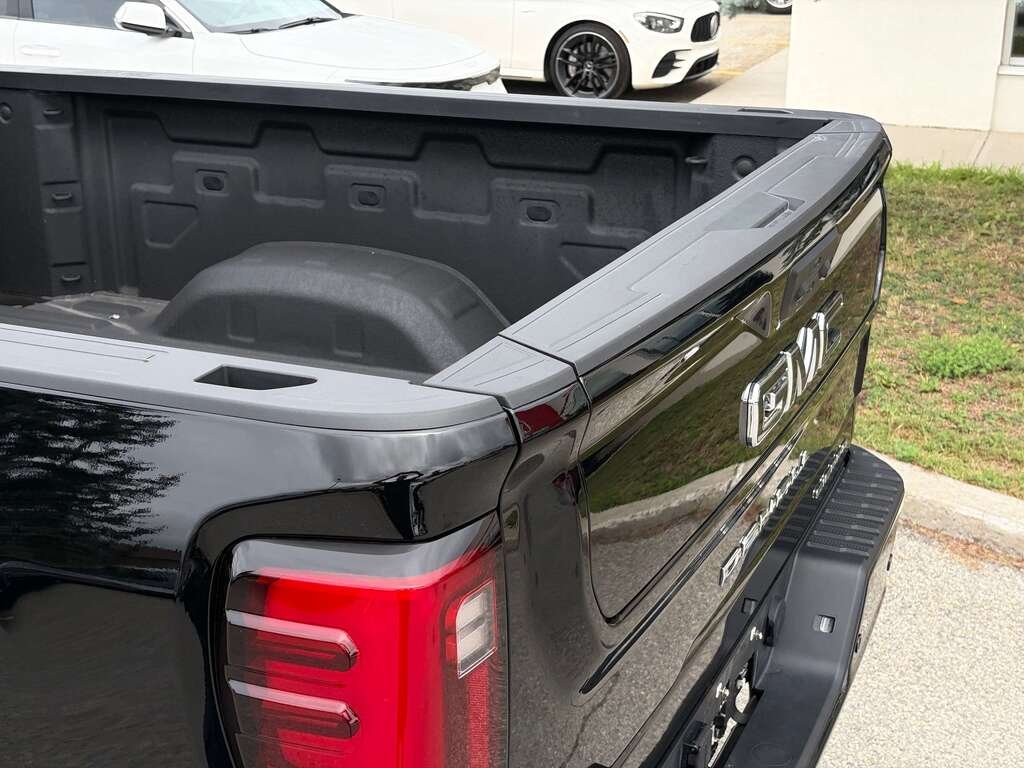 GMC SIERRA 2500HD Denali Ultimate 2025 Noir Gatineau - photo #18