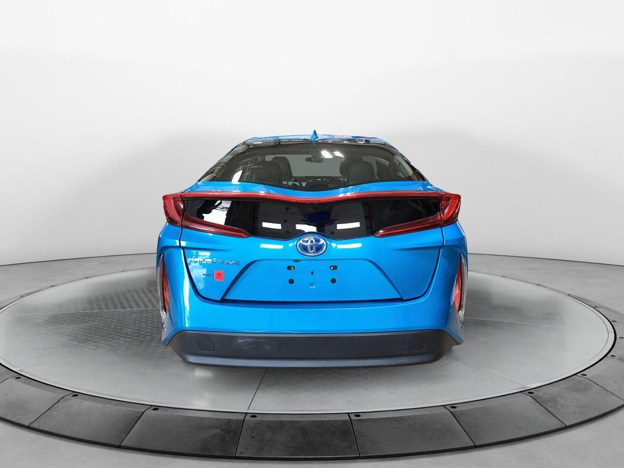 2018 Toyota Prius Prime VIN JTDKARFP7J3078581 Blue Baie-Comeau - photo #2