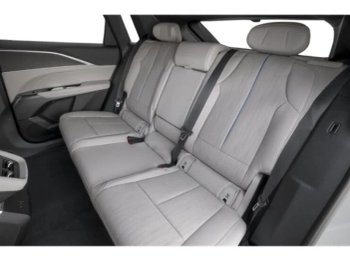 Cadillac LYRIQ Sport
