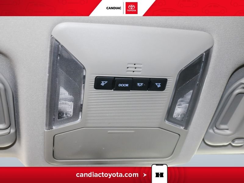 2022 Toyota Rav 4 Silver Blainville - photo #28