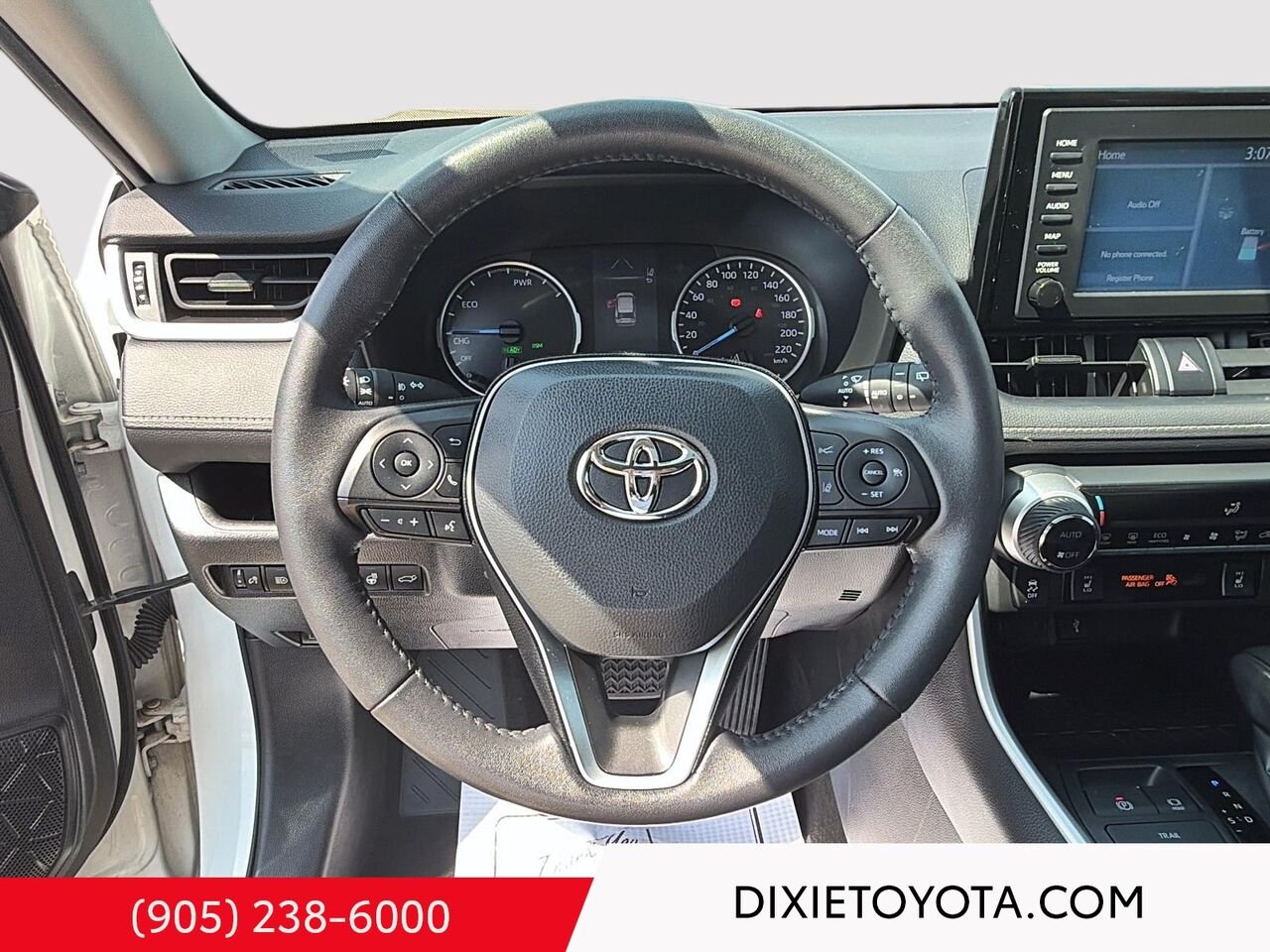 2021 Toyota RAV4 Hybrid XLE AWD / CLEAN CARFAX / HEATED SEATS / MOONROOF / ALLOY WHEELS / CARPLAY AND ANDROID AUTO White Mississauga - photo #11