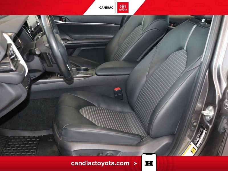 2022 Toyota Camry Grey Blainville - photo #15