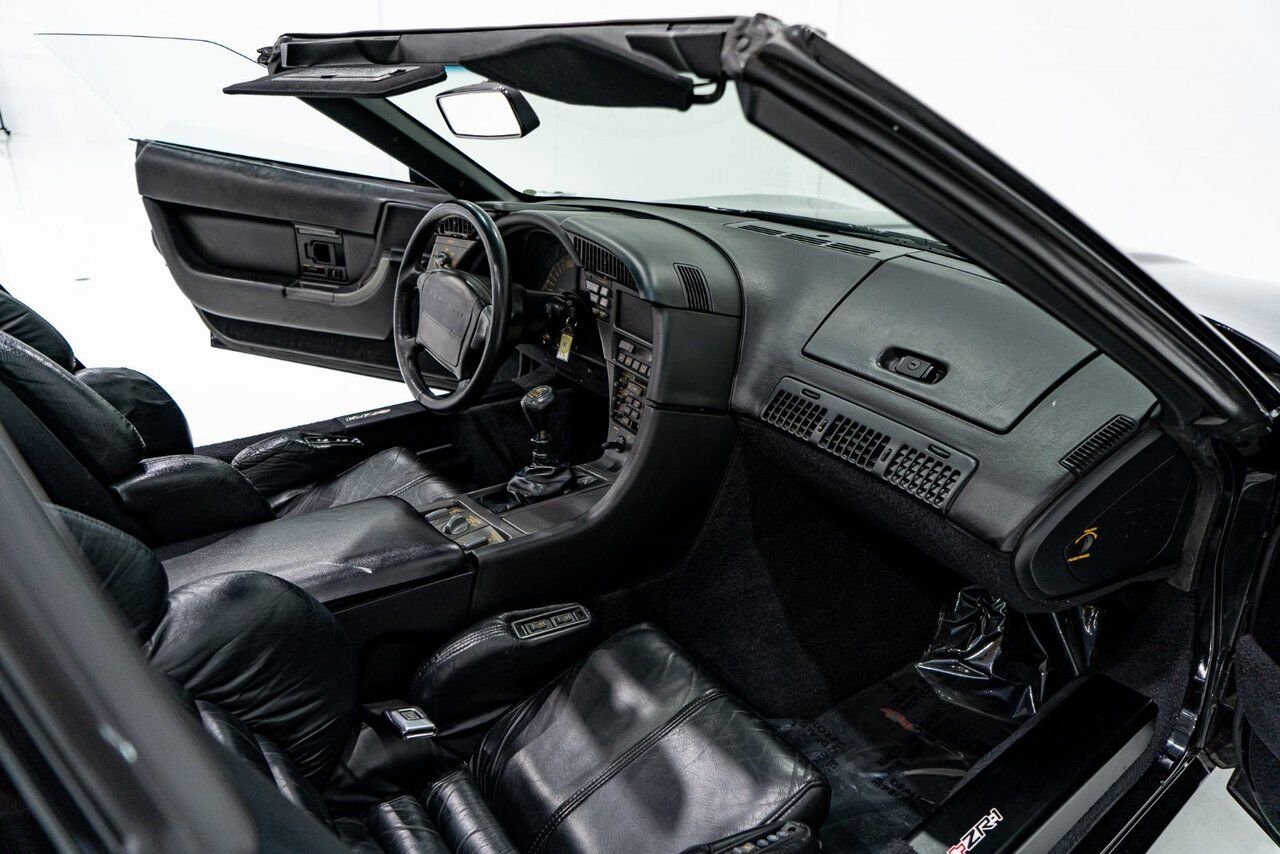 1990 Chevrolet Corvette ZR1 | PRIX EN USD Black Montreal - photo #59