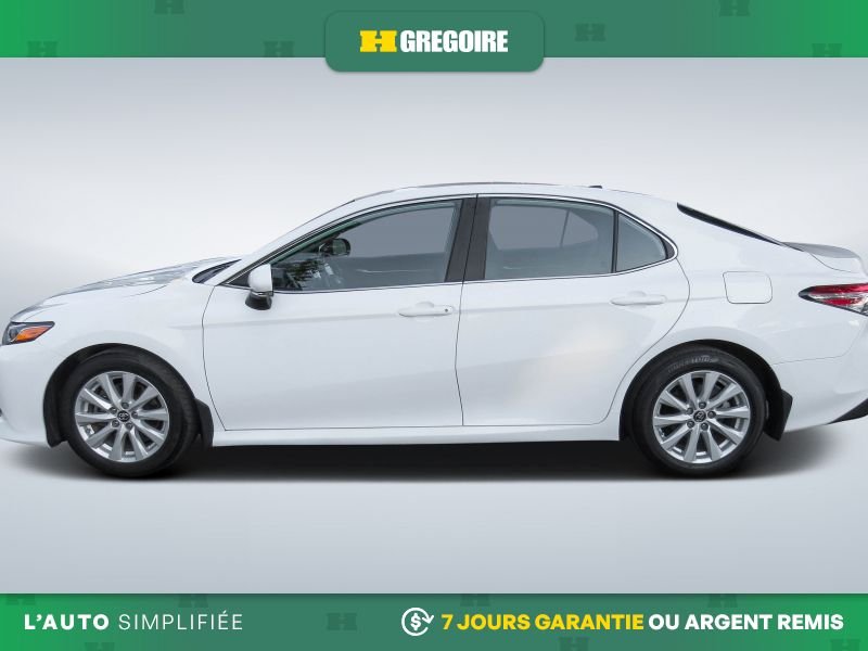 Toyota Camry 2019 Blanc Blainville - photo #4