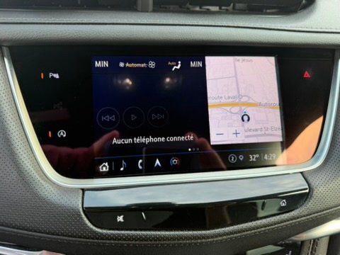 2024 Cadillac XT5 PREMIUM LUXURY AWD FINANCEMENT À PARTIR DE 3.99% Grey Laval - photo #21