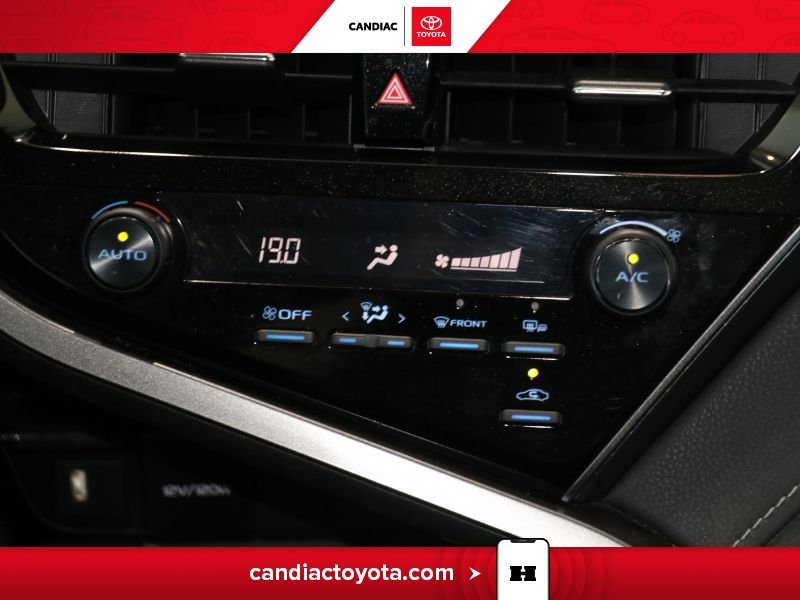 2022 Toyota Camry Grey Blainville - photo #26