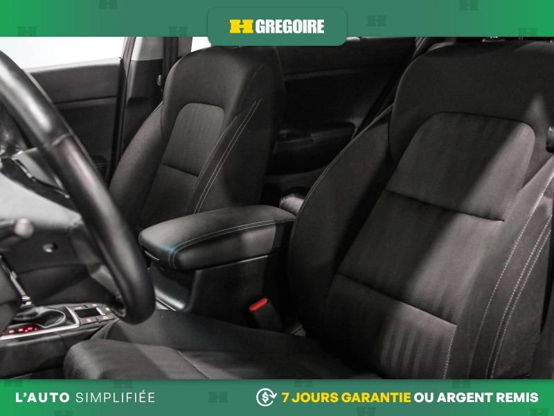 2022 Kia Sportage Blue Blainville - photo #13