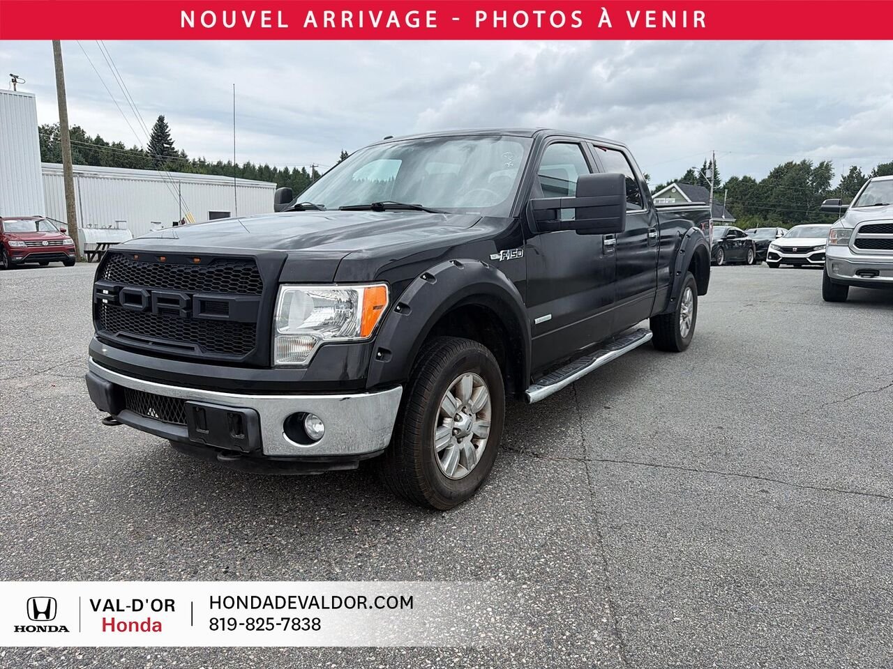 Ford F-150 XLT SuperCrew Cab 4RM 145 po 2012 Noir Val-d'Or - photo #0