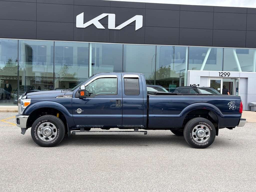2016 Ford F-350 Blue Gatineau - photo #2