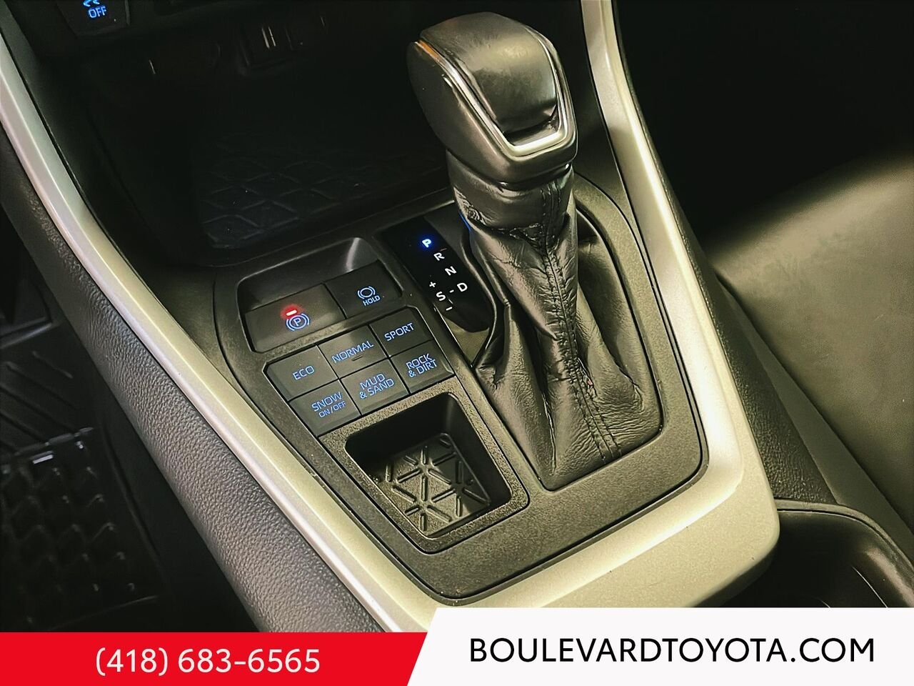 Toyota RAV4 99687B-85 | GROUPE PREMIUM, XLE 2021 Blanc Québec - photo #17