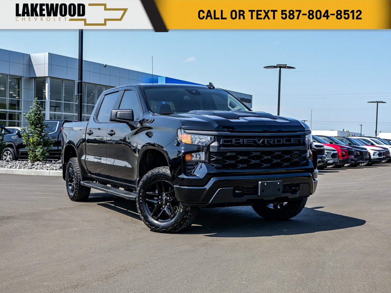 2024 Chevrolet Silverado 1500 4WD Crew Cab 147 Custom Trail Boss Black Sherwood Park - photo #8