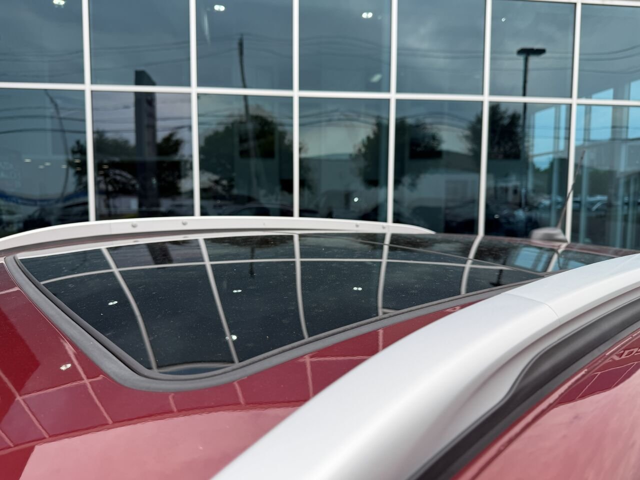 2023 Buick Encore GX ST AWD Red Ste-Marie - photo #8