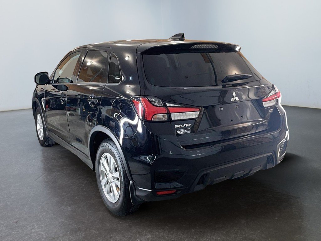 2023 Mitsubishi RVR Black Amos - photo #4