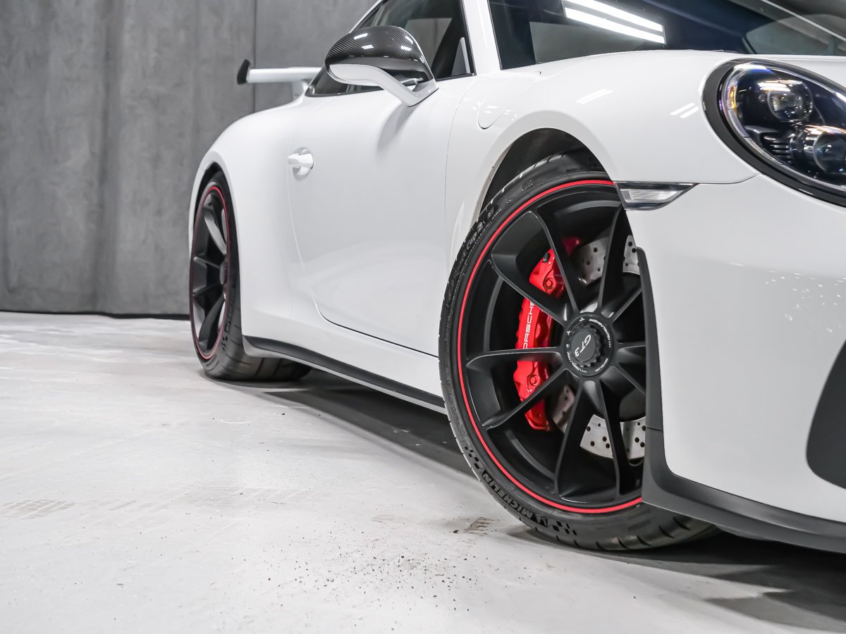2018 Porsche 911 GT3 White Montreal - photo #9