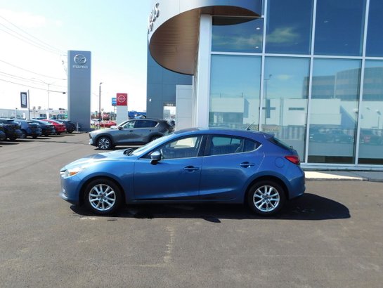 2018 Mazda Mazda3 Sport 2018 Blue