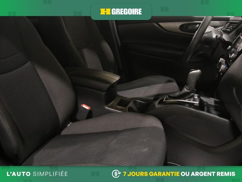 Nissan Qashqai 821752 | SV AWD AUTO AC GR ELECT MAGS CAM RECUL BLEUTOOTH 2020 Noir Laval - photo #28