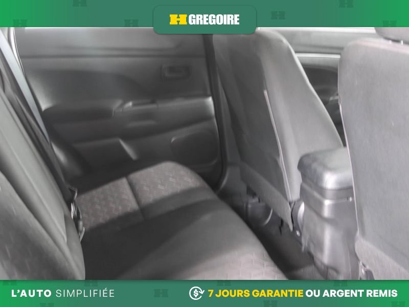 2022 Mitsubishi RVR Grey Saint-Eustache - photo #26