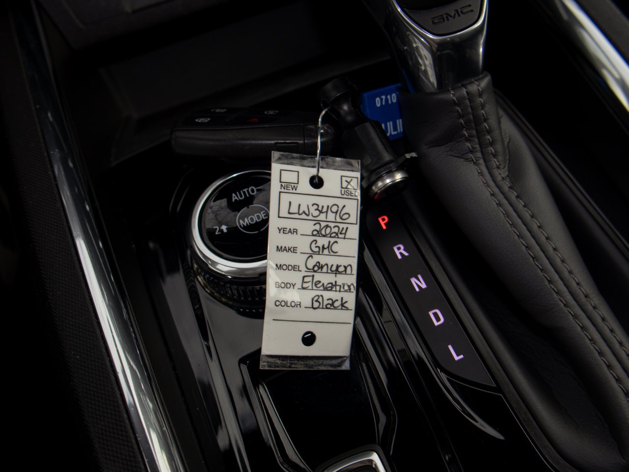 2024 GMC Canyon 4WD Crew Cab Elevation Black Sherwood Park - photo #31