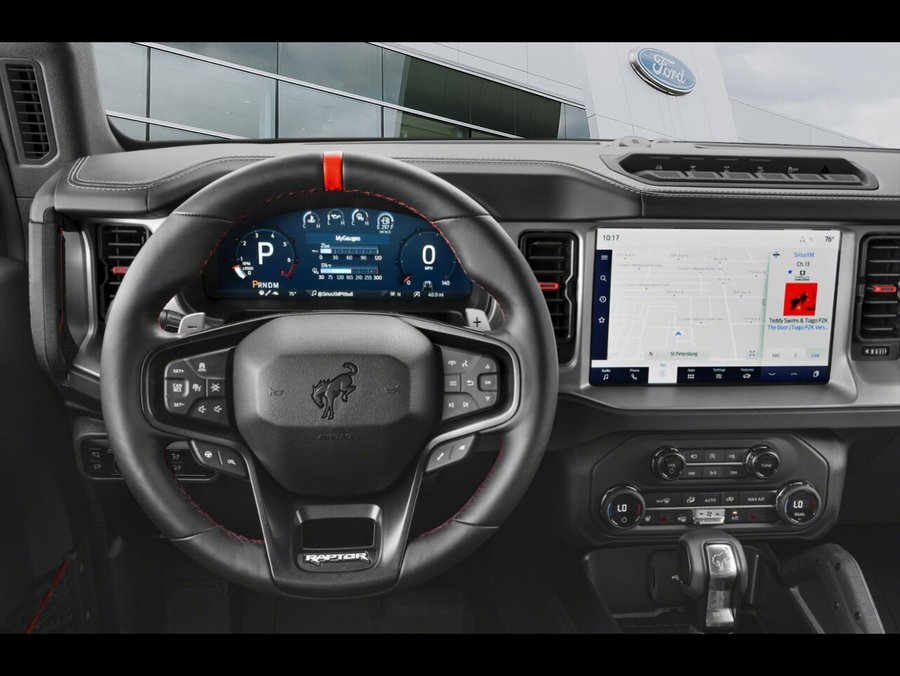 2024 Ford Bronco 2024 Azure Grey Metallic Tri-Coat