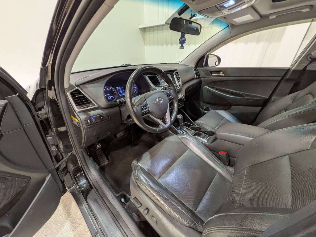 Hyundai Tucson 2.0L SE AWD 2018 Noir Val-David - photo #8