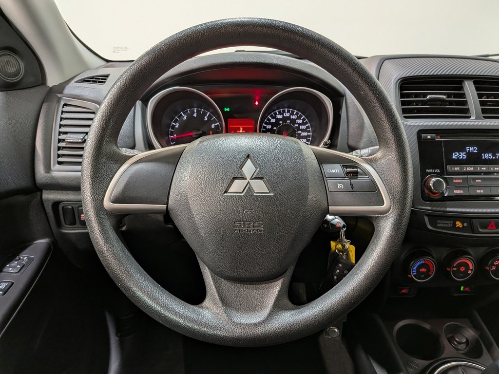 Mitsubishi RVR 2WD 4dr Man ES 2015 Noir Val-David - photo #13