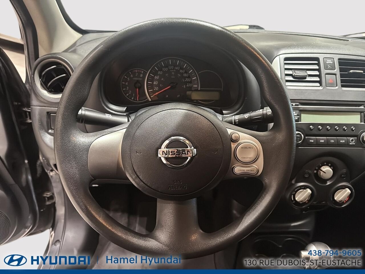 Nissan Micra 2017 Gris Saint-Eustache - photo #11