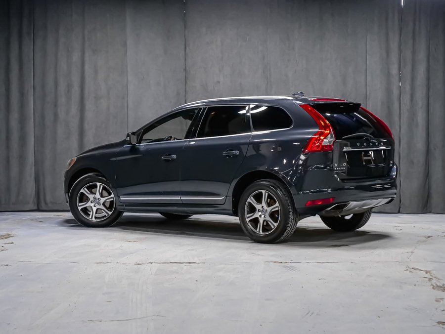 2015 Volvo XC60 T6 AWD PREMIER PLUS VOLANT CHAUFFANT CAPTEUR ANGLE MORT TOIT OUVRANT Grey