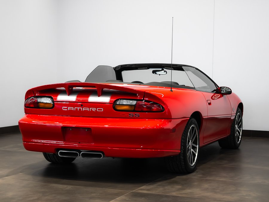 2002 Chevrolet Camaro SS 2002 Red
