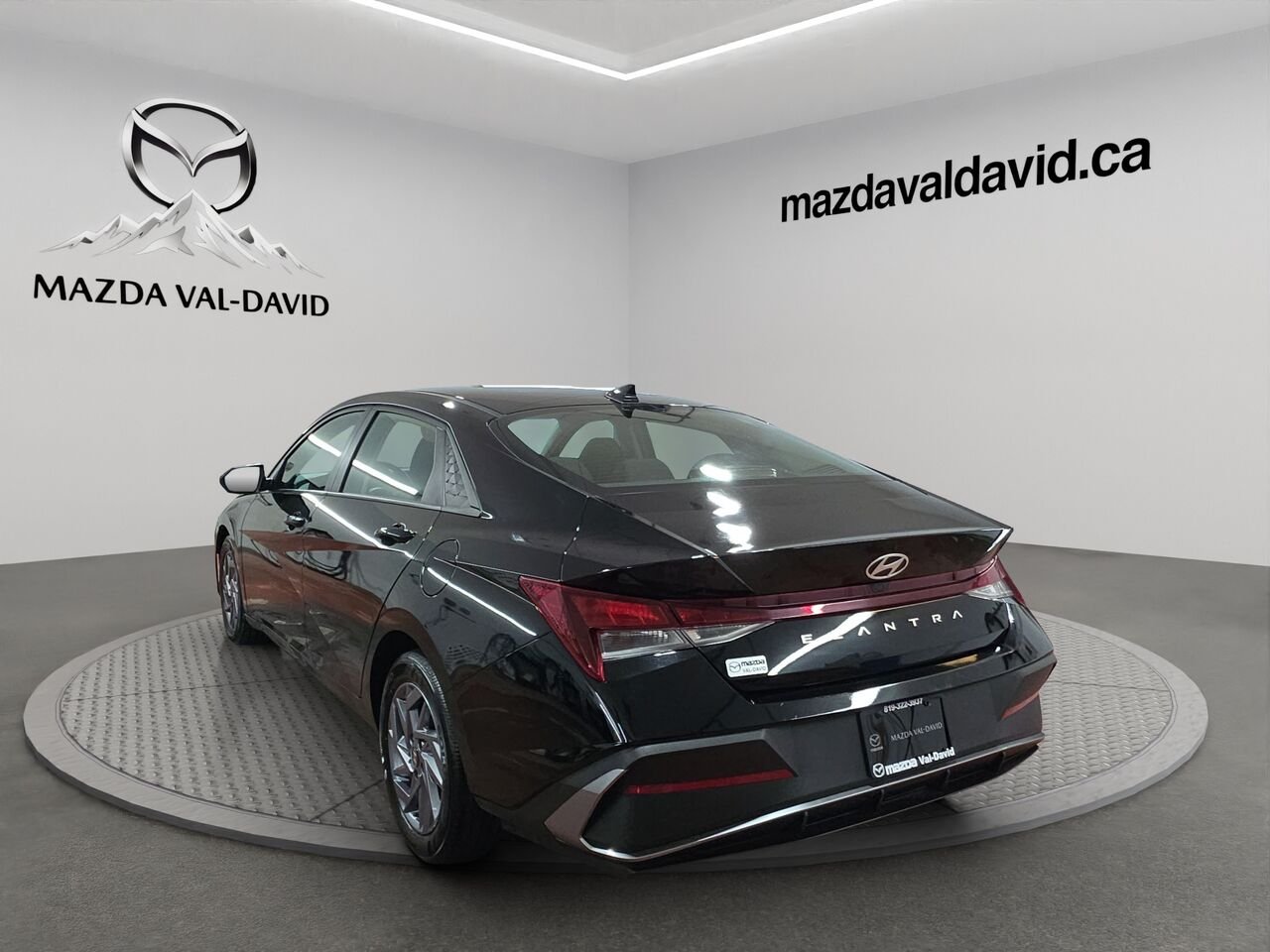 2024 Hyundai Elantra Preferred IVT, Bluetooth, Commande audio au volant, volant chauffant Black Val-David - photo #22