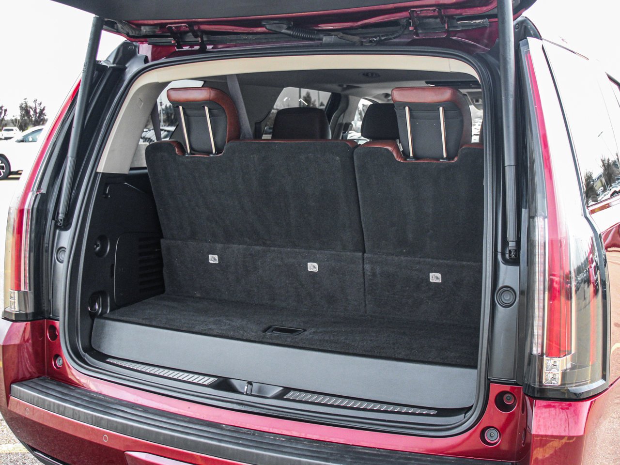 2016 Cadillac Escalade 4WD 4dr Premium Collection Red Passion Sherwood Park - photo #7
