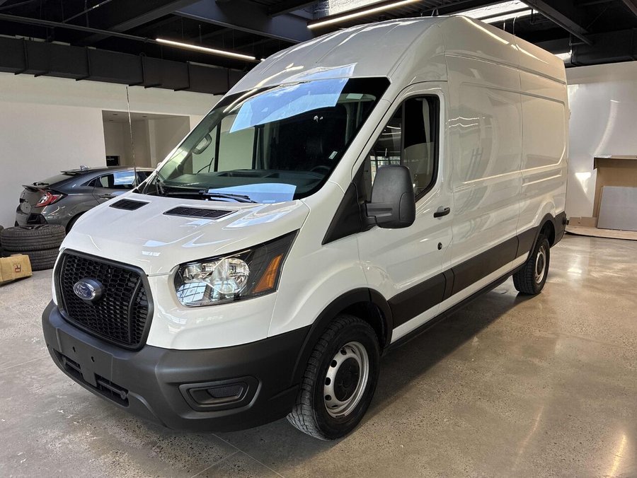 Ford Transit fourgon utilitaire 2024 2024 Blanc