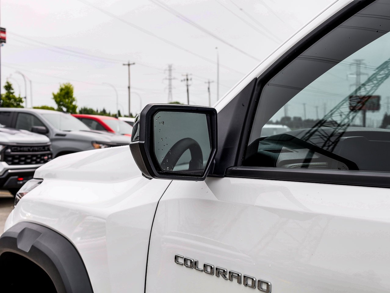 2025 Chevrolet Colorado 4WD Crew Cab ZR2 White Sherwood Park - photo #6