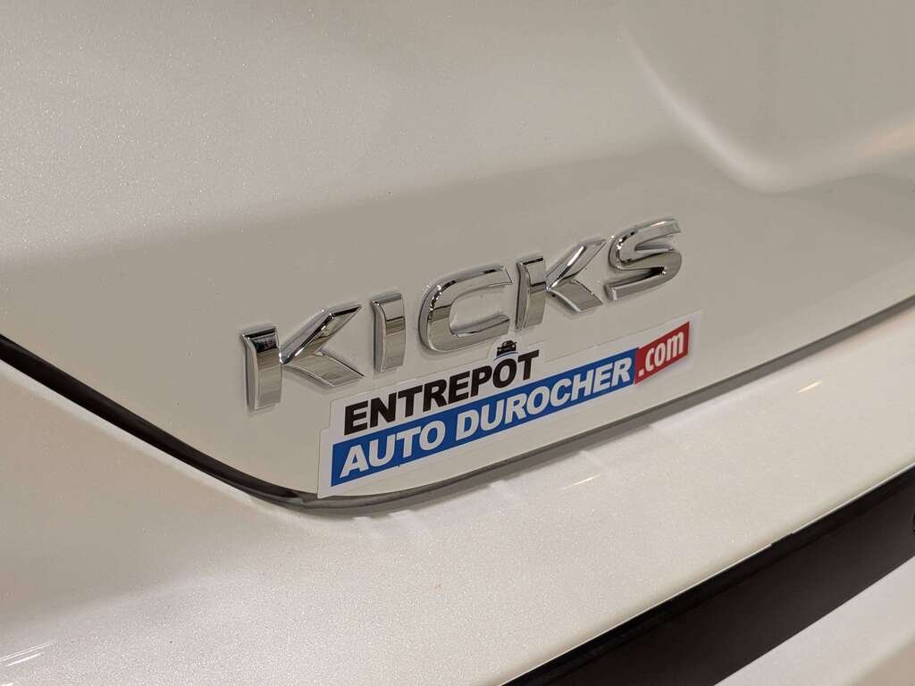Nissan Kicks SV FWD 2024 Blanc Val-David - photo #34