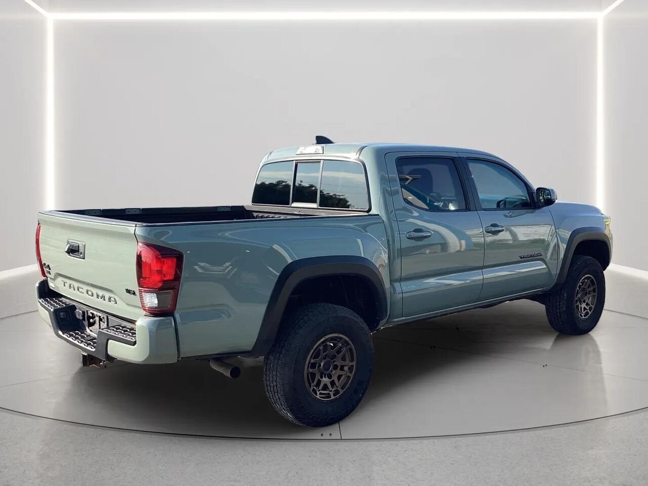 2022 Toyota Tacoma Grey Gatineau - photo #4