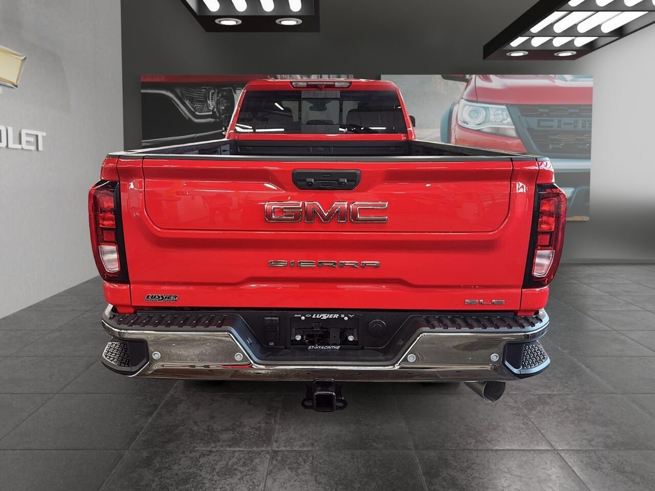 GMC Sierra 2500HD SLE cabine multiplace 4RM 172 po 2026 ROUGE CARDINAL Saint-Hyacinthe - photo #2