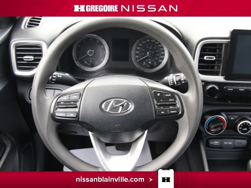 Hyundai Venue BE6105 | Essential**camera de recule**carplay 2022 Noir Laval - photo #13