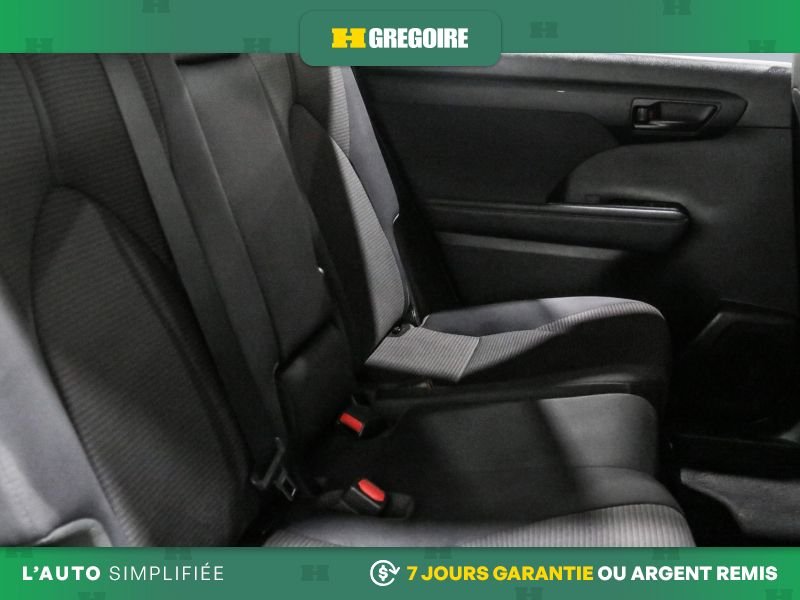 2022 Toyota Highlander Black Saint-Eustache - photo #29