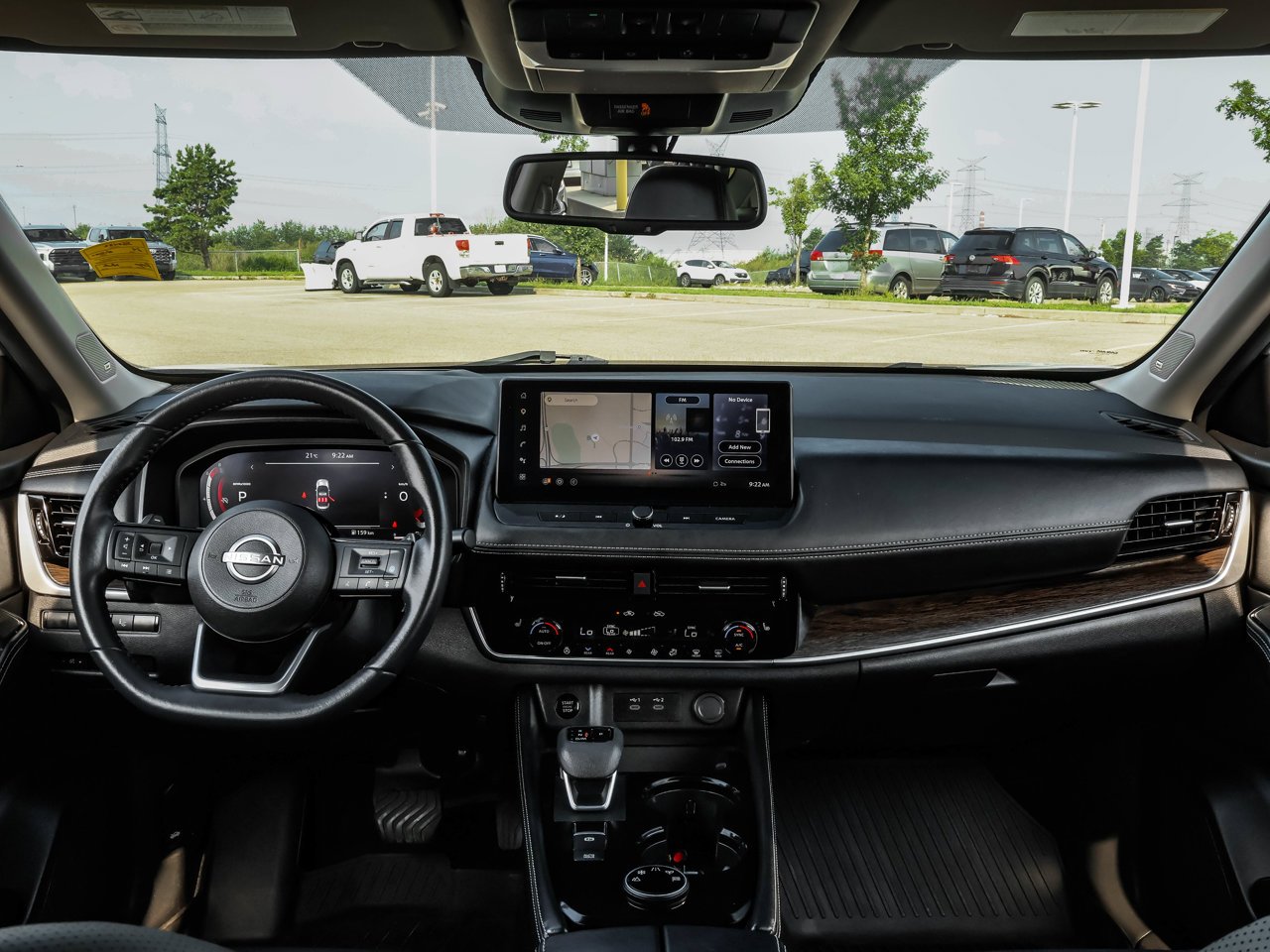 2024 Nissan Rogue AWD Platinum White Sherwood Park - photo #16
