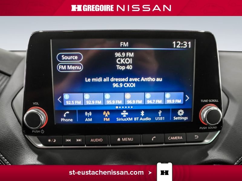 Nissan Sentra 2022 Blanc Laval - photo #20