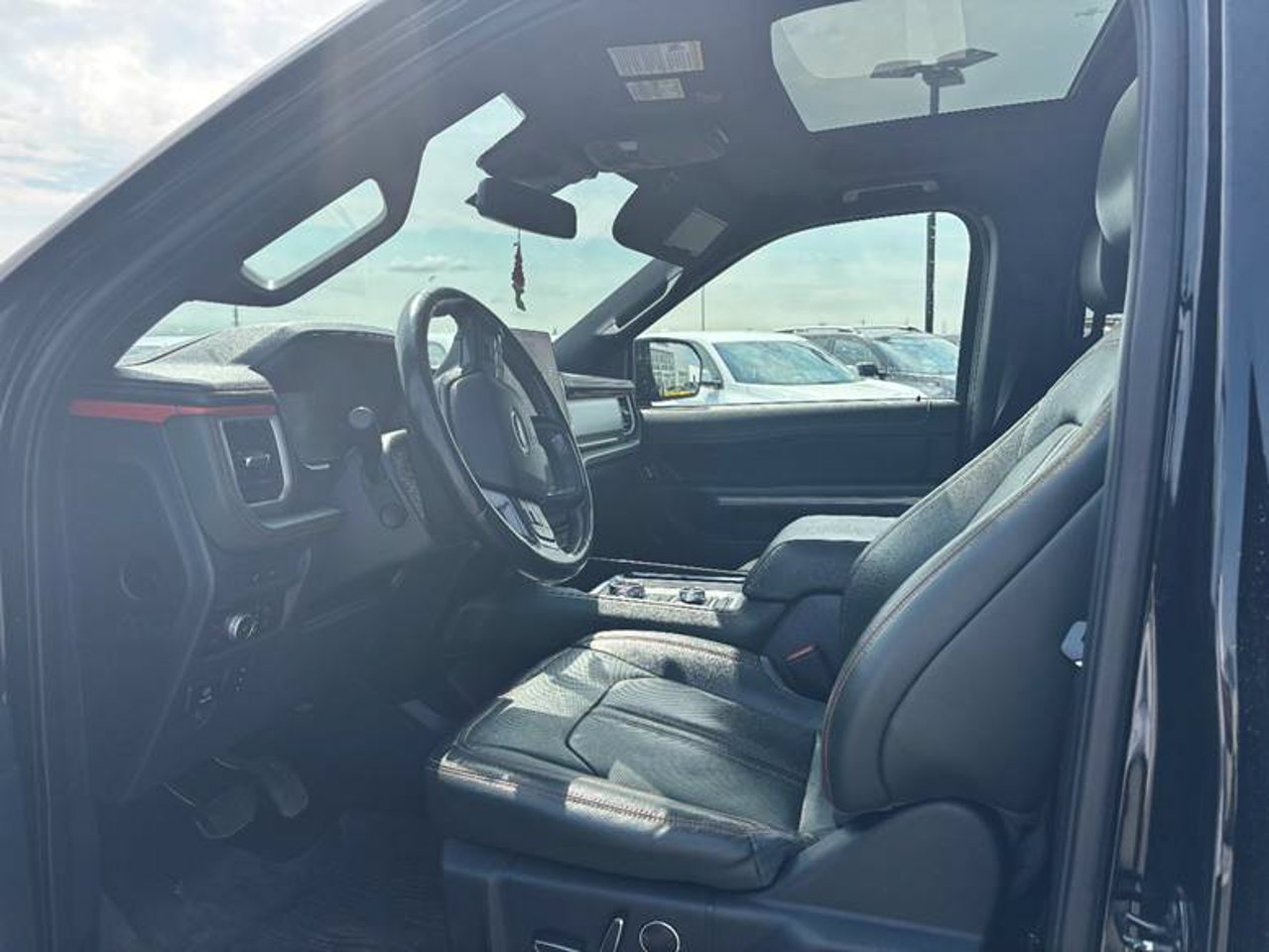 2022 Ford Expedition Timberline 4x4 Black Sherwood Park - photo #5