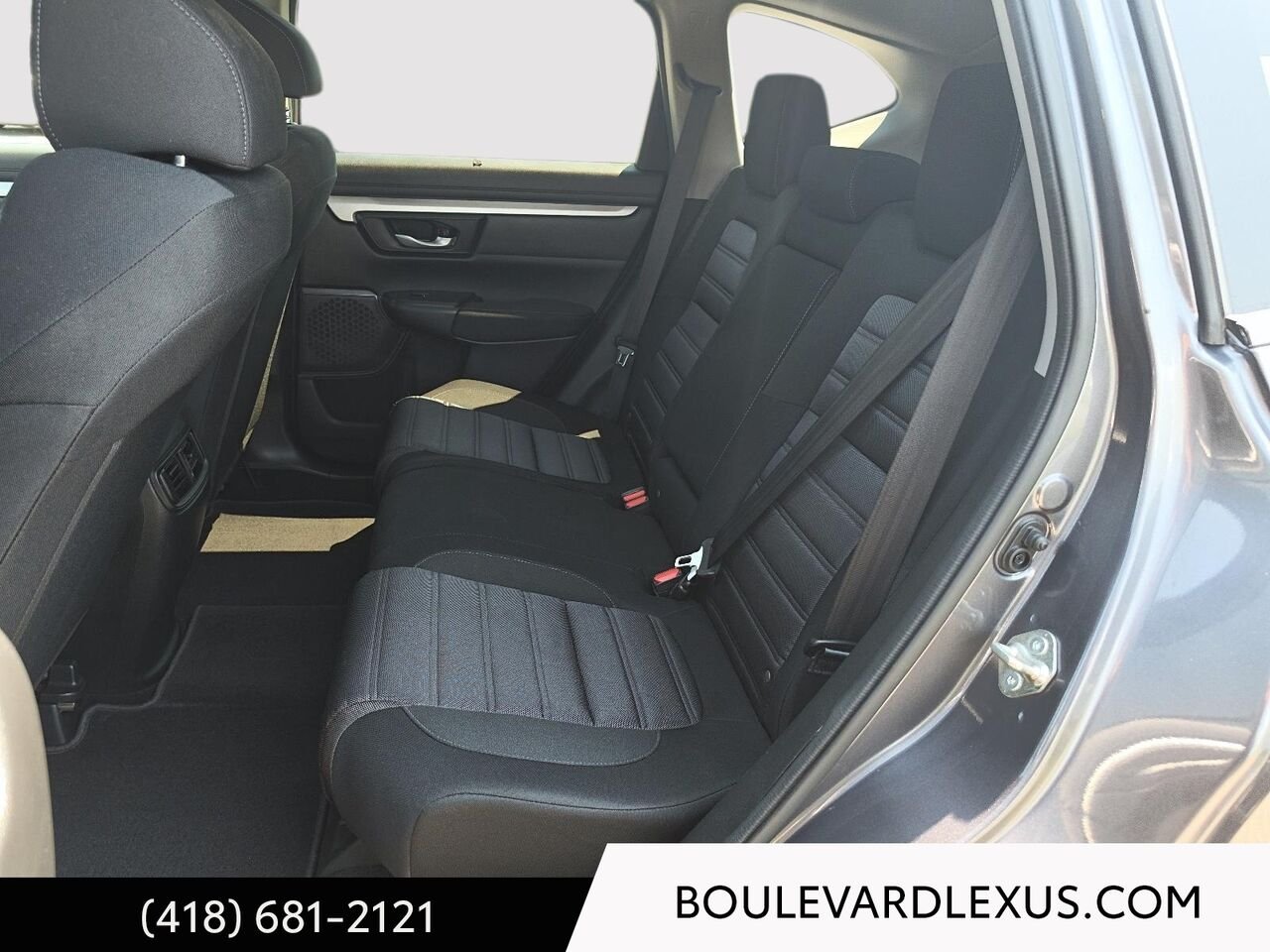 2020 Honda CR-V Grey Quebec - photo #17