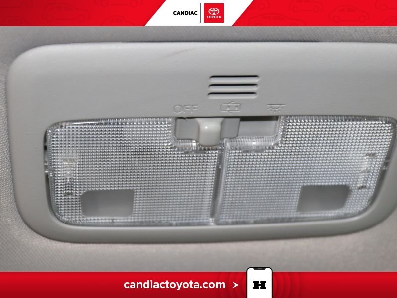 Toyota Corolla 2016 Bleu Laval - photo #28