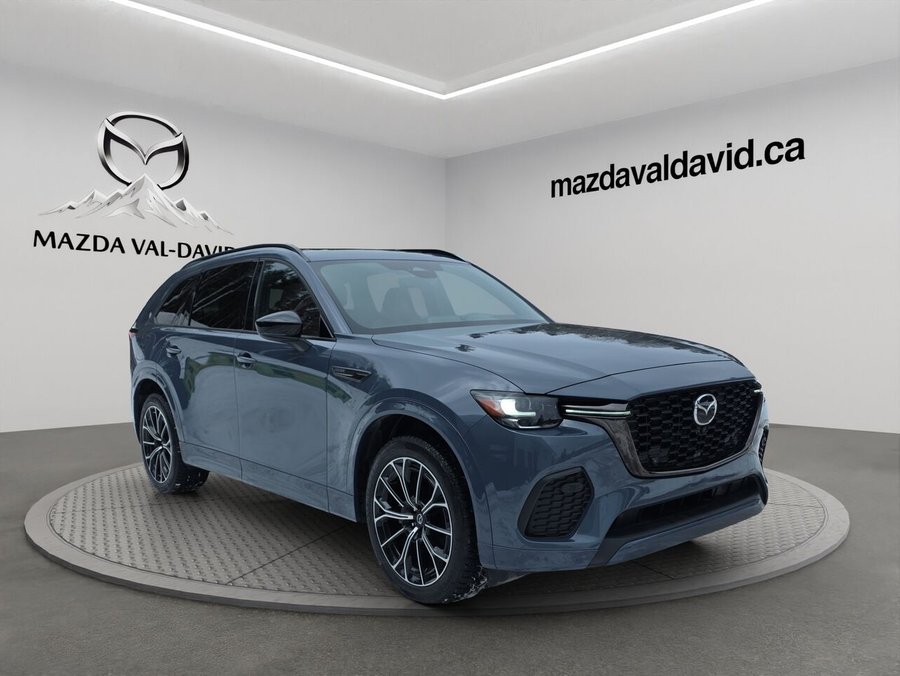 2025 Mazda CX-70 PHEV Éligible à une subvention gouvernementale allant jusqu’à 7500$ Zircon Sand Metallic