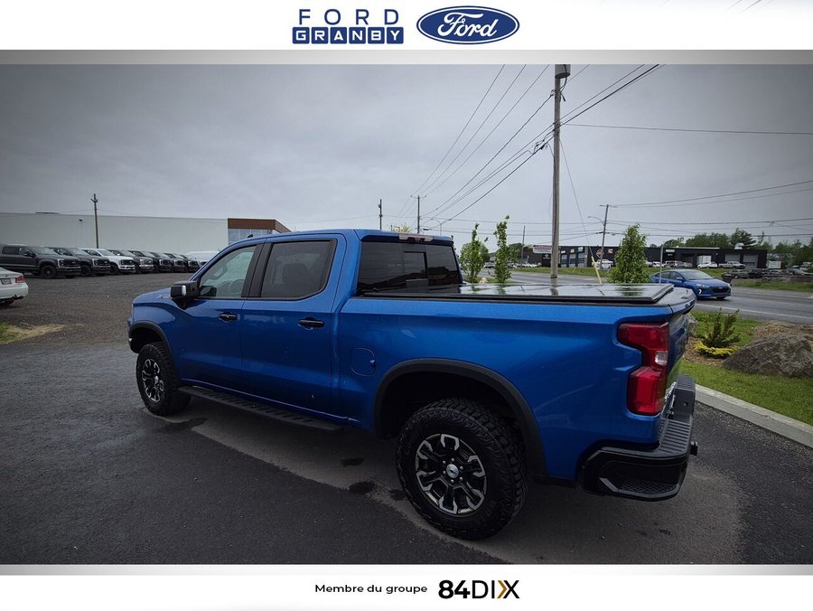 Chevrolet Silverado 1500 ZR2 cabine multiplace 4RM 147 po 2022 Bleu