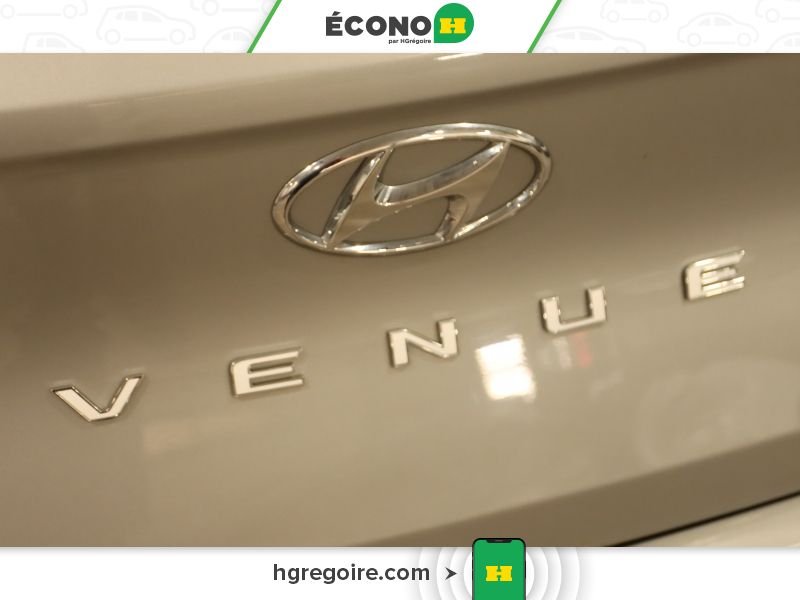 2021 Hyundai Venue Silver Saint-Eustache - photo #10